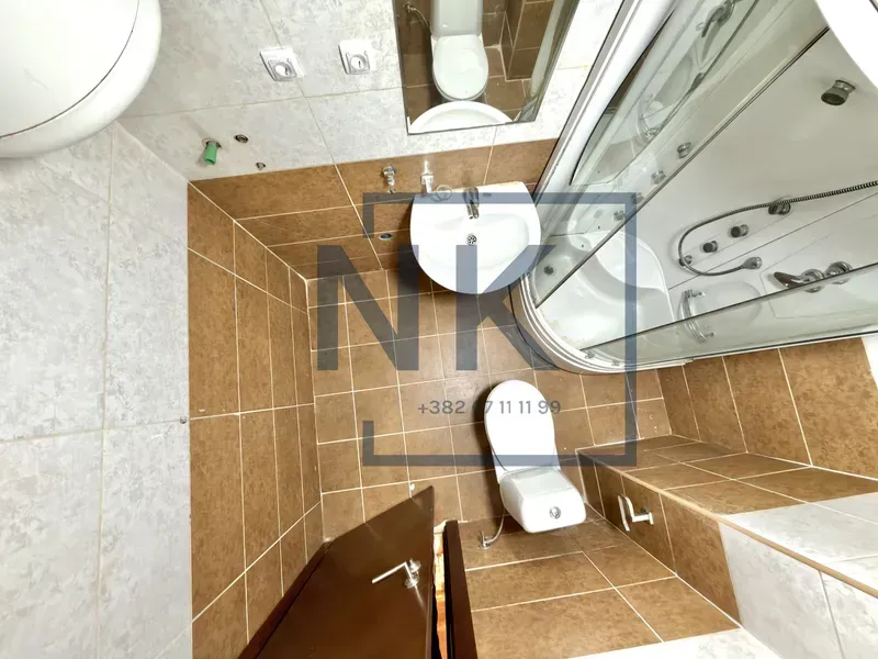 Prodaja, dvosoban stan, 73m², Blok 9, Podgorica