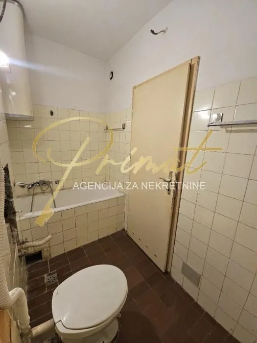 Sale, three bedroom apartment, 84m², Vukov Spomenik, Zvezdara Sve Podlokacije