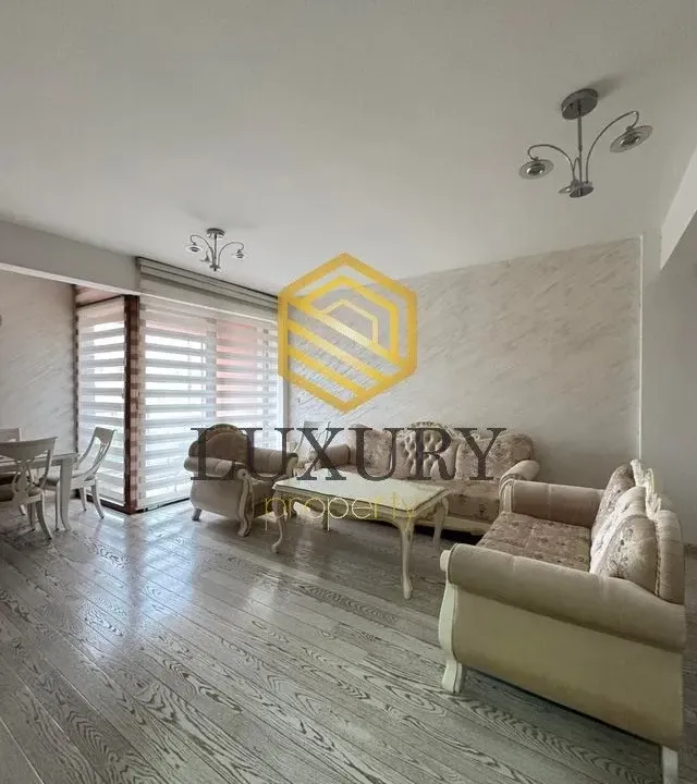 Izdavanje, trosoban stan, 95m², Kod Capital Plaze, Podgorica