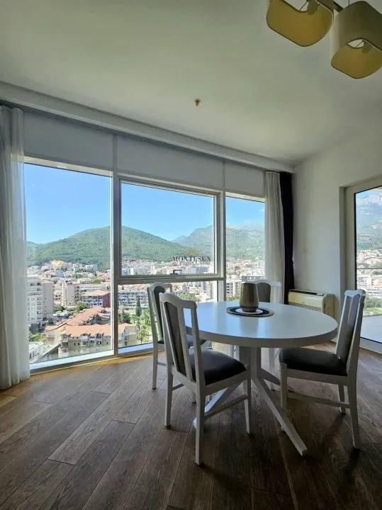 Rent, one bedroom apartment, 70m², Tre Canne, Budva
