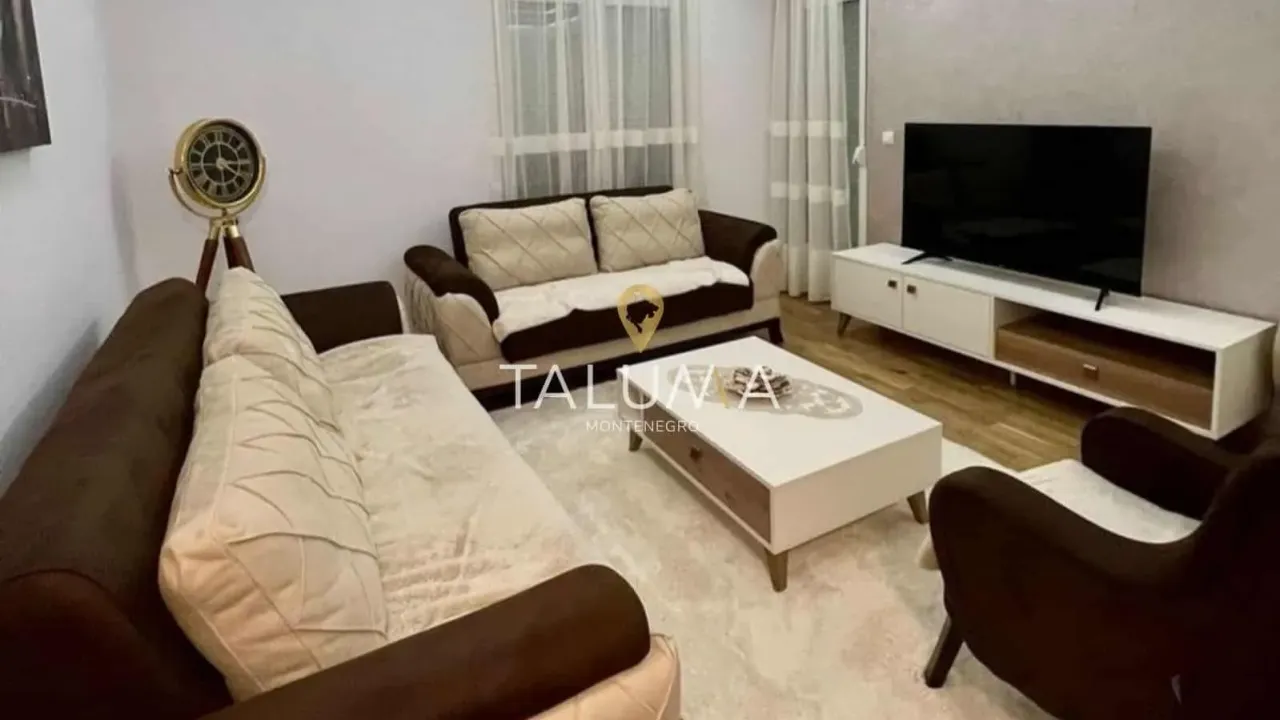 Izdavanje, dvosoban stan, 66m², Zabjelo, Podgorica