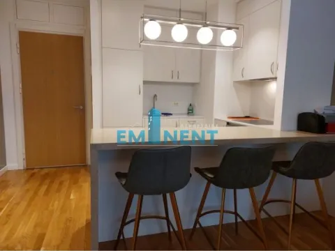 Izdavanje, dvosoban stan, 56m², Savski Venac, Beograd - image 4