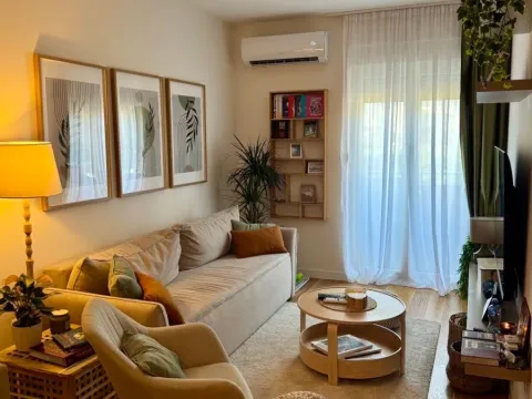 Rent, one bedroom apartment, 40m², Central Point, Podgorica - image 1