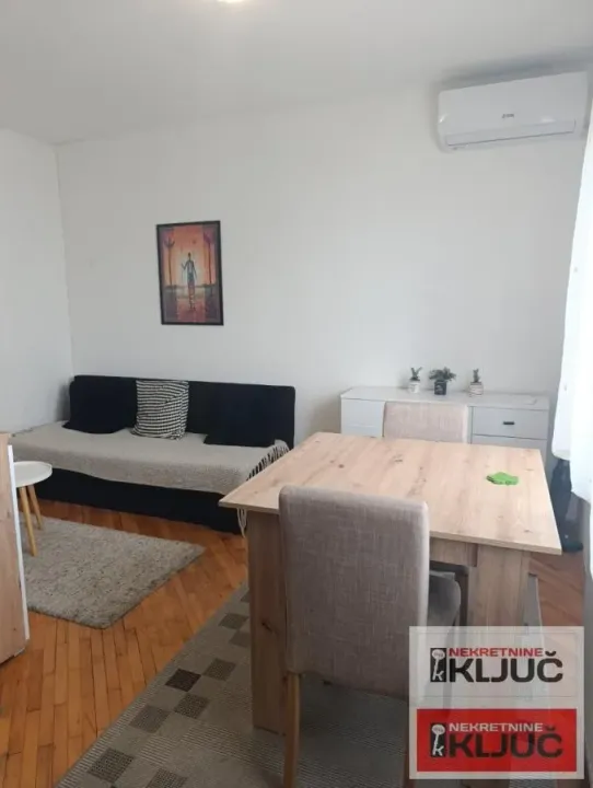Rent, studio apartment, 23m², Sajmište, Novi Sad