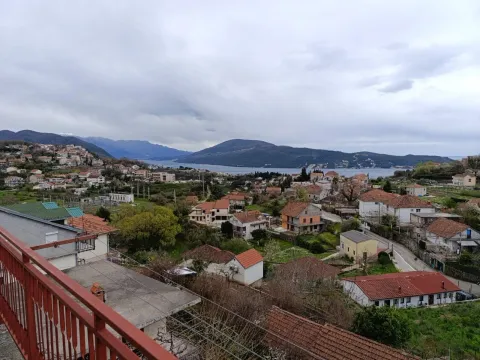 Rent, four bedroom apartment, 100m², Podi, Herceg Novi - image 18