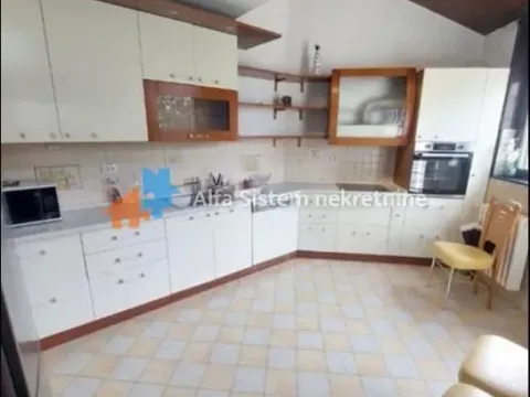 Izdavanje, kuća, 240m², Banovo Brdo, Beograd - image 19