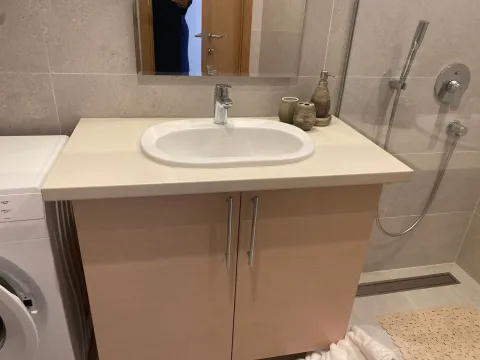 Izdavanje, dvosoban stan, 76m², Centar, Budva - image 7