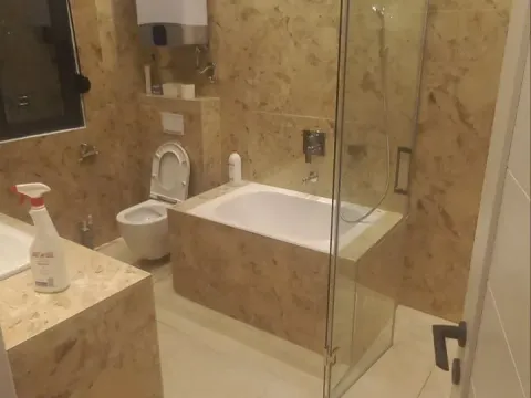 Izdavanje, kuća, 180m², Gornja Gorica, Podgorica - image 8