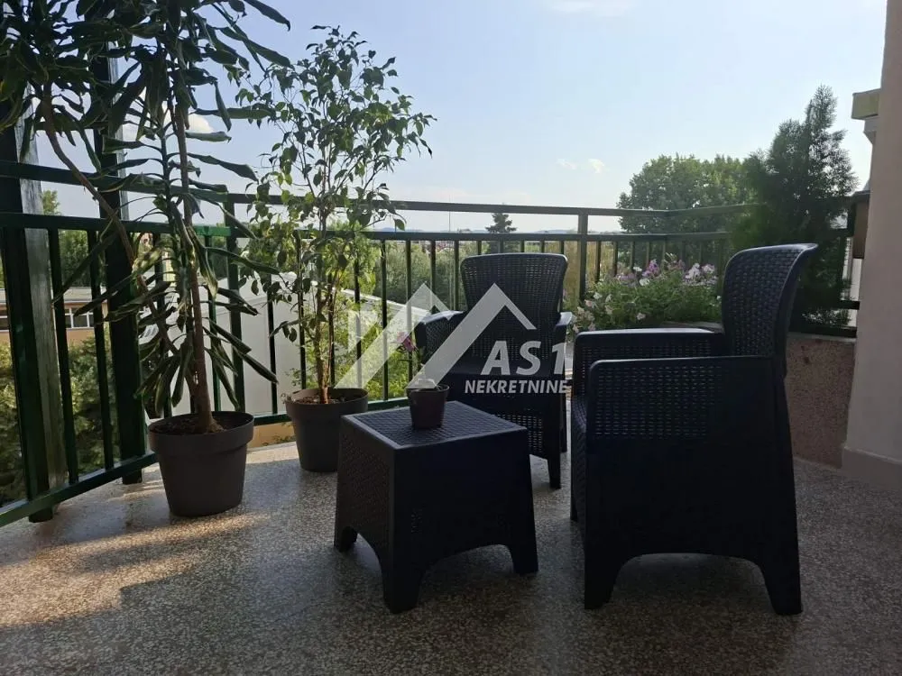 Izdavanje, dvosoban stan, 64m², Kej, Novi Sad Sve Podlokacije