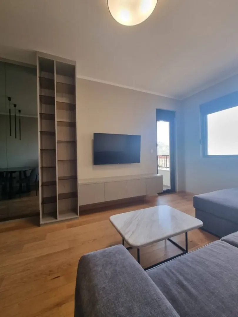 Rent, one bedroom apartment, 44m², Bečići, Budva