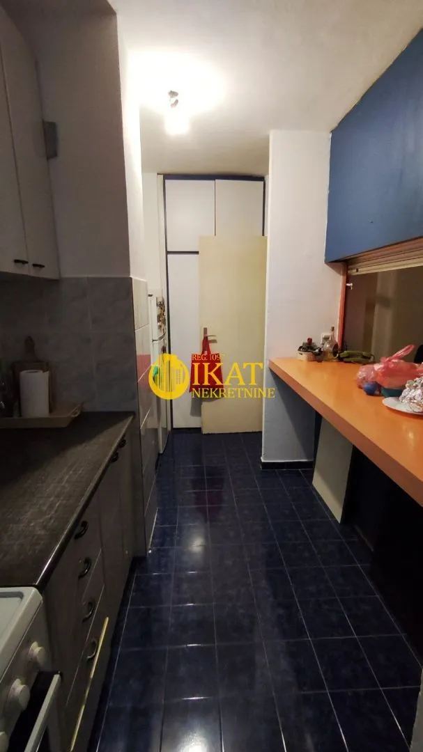 Izdavanje, trosoban stan, 77m², Banjica, Voždovac Sve Podlokacije