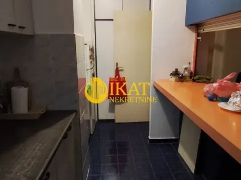 Izdavanje, trosoban stan, 77m², Banjica, Voždovac Sve Podlokacije - image 8