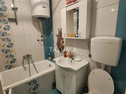 Sale, two bedroom apartment, 80m², Stara Varoš, Podgorica - image 8