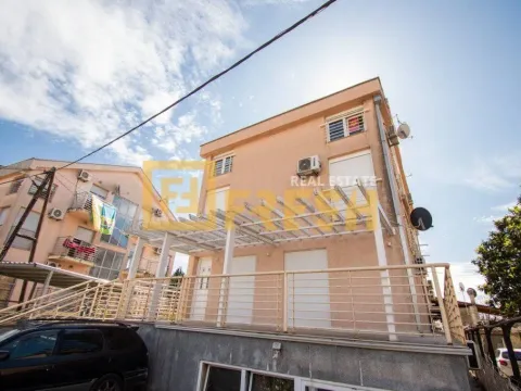 Prodaja, stan, 71m², Gorica C, Podgorica