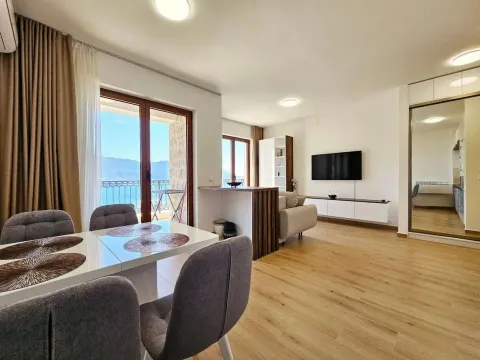 Sale, two bedroom apartment, 73m², Komoševina, Budva - image 9