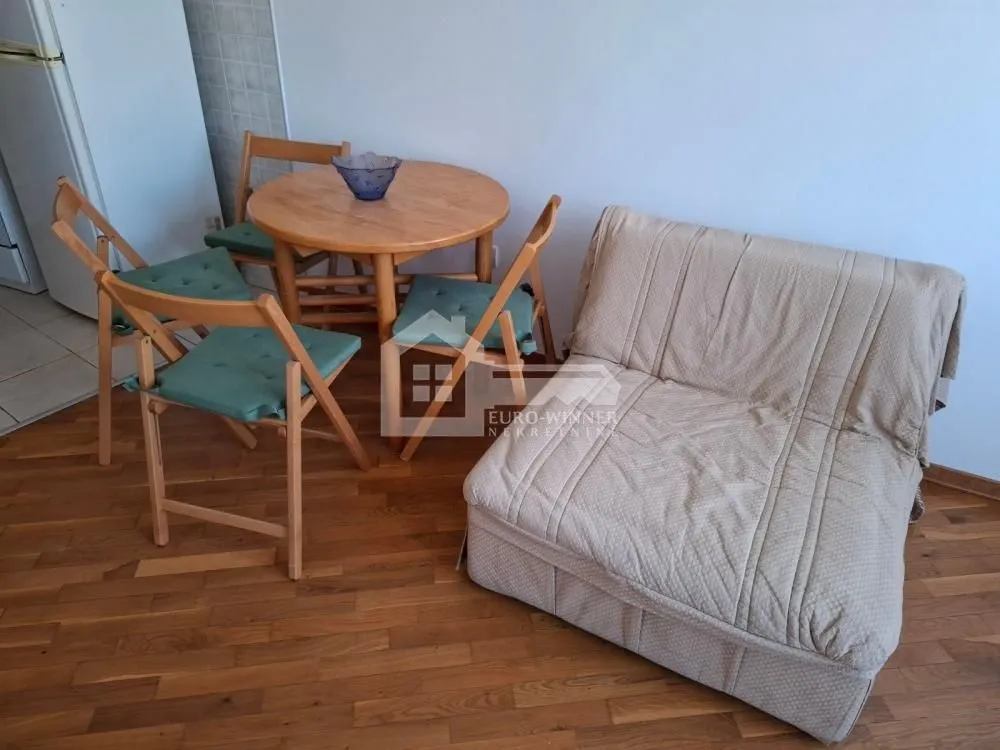 Rent, one bedroom apartment, 39m², Južni Bulevar, Vračar Sve Podlokacije