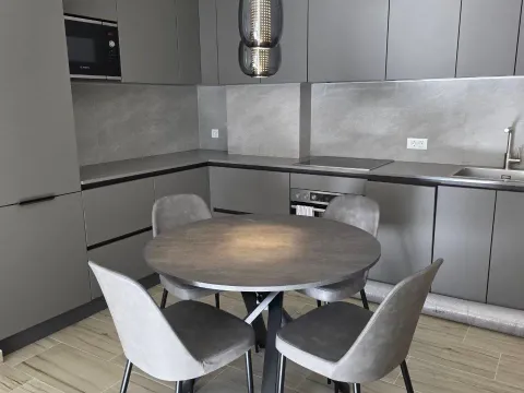 Sale, two bedroom apartment, 72m², Bečići, Budva - image 3