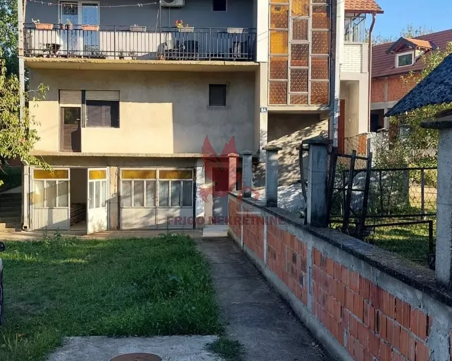 Sale, house, 150m², Mladenovac, Beograd