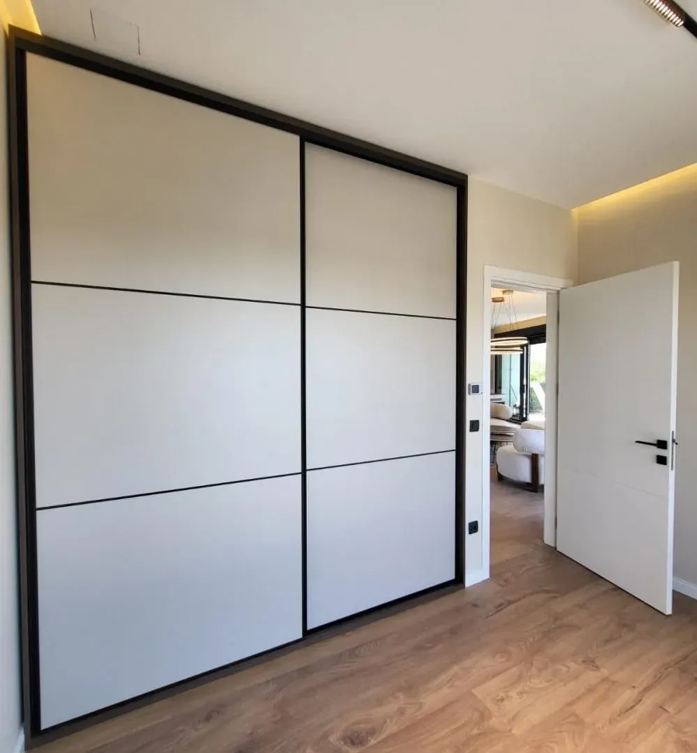 Izdavanje, trosoban stan, 82m², Olimp, Zvezdara Sve Podlokacije
