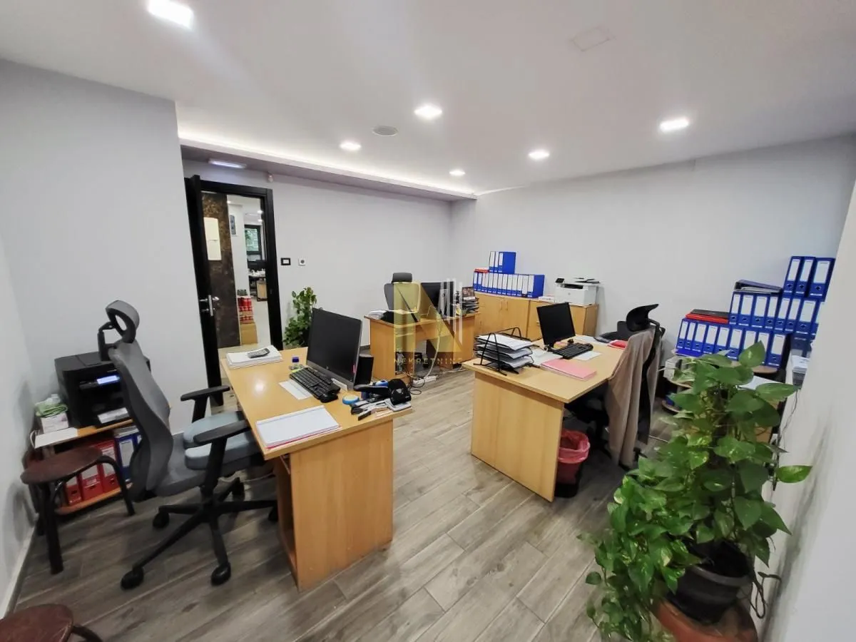 Sale, office space, 207m², Sajmište, Novi Sad