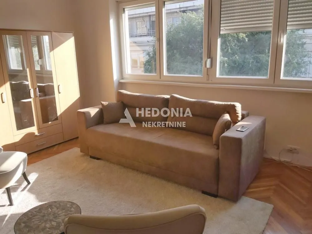 Prodaja, dvosoban stan, 47m², Vukov Spomenik, Zvezdara Sve Podlokacije