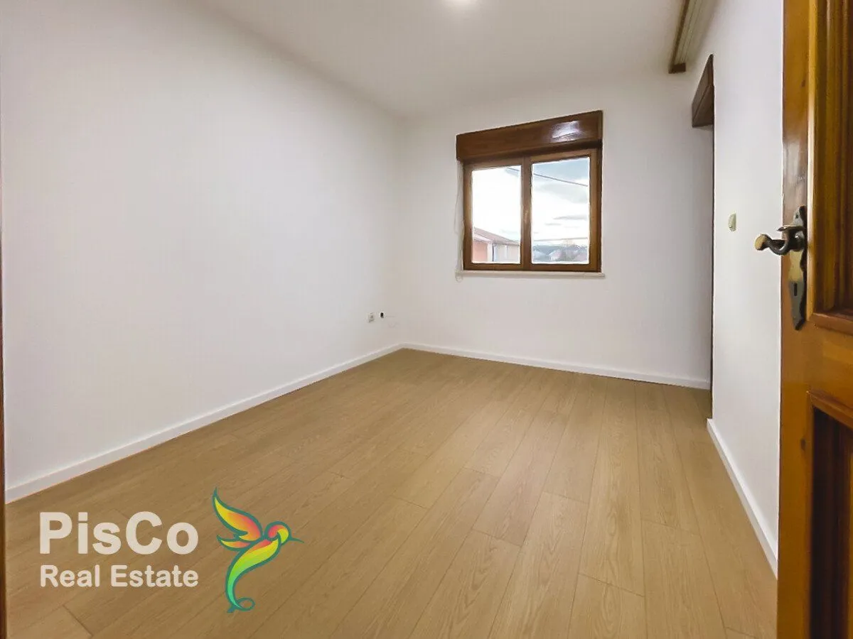 Izdavanje, kuća, 210m², Masline, Podgorica