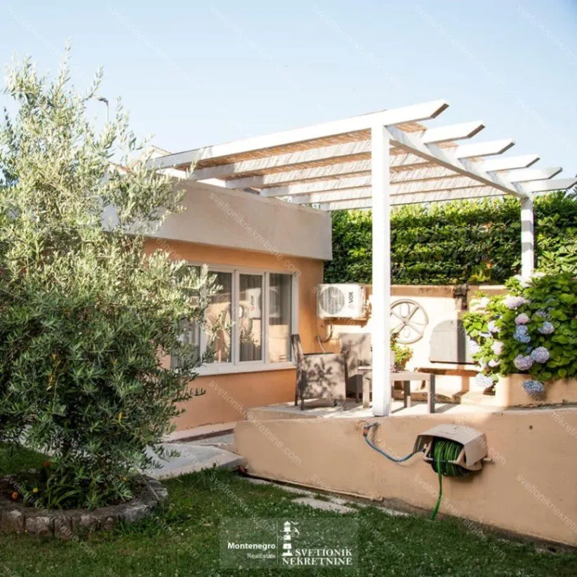 Prodaja, kuća, 187m², Igalo, Herceg Novi
