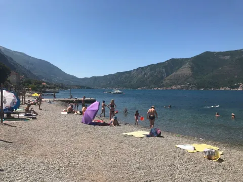 Sale, two bedroom apartment, 67m², Dobrota, Kotor - image 4