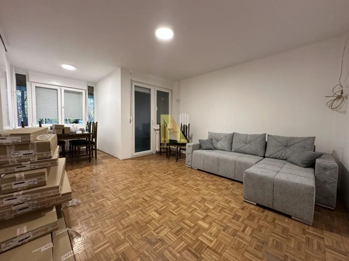 Izdavanje, dvosoban stan, 50m², Liman 4, Novi Sad Sve Podlokacije