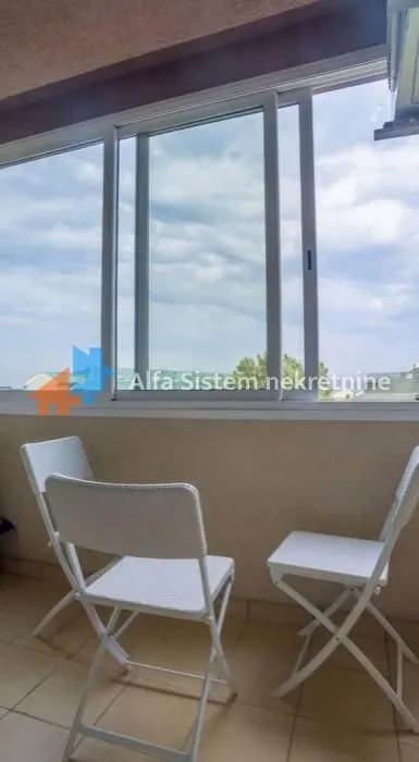 Rent, three bedroom apartment, 75m², Filmski Grad, Beograd