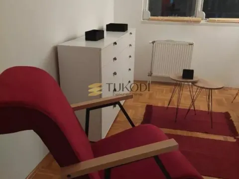 Izdavanje, garsonjera, 21m², Bulevar Evrope, Novi Sad Sve Podlokacije - image 4