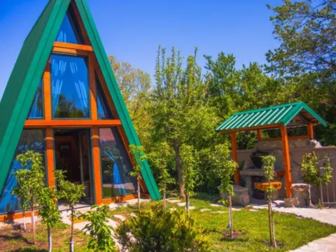 Izdavanje, kuća, 35m², Humci, Cetinje - image 2