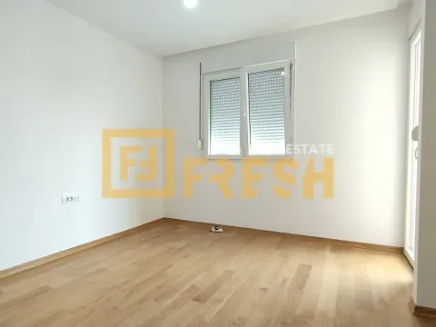 Izdavanje, dvosoban stan, 80m², Preko Morače, Podgorica - image 7
