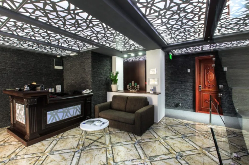 Sale, office space, 950m², Bečići, Budva