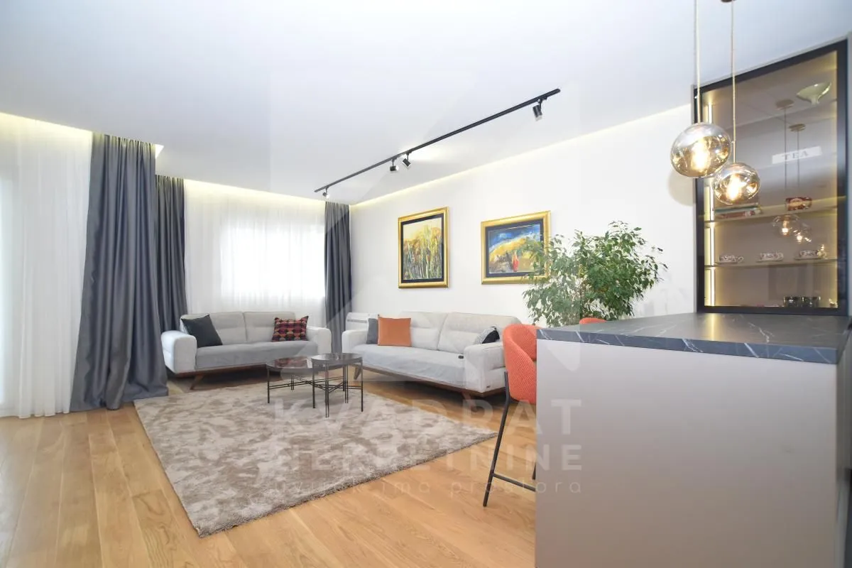 Rent, two bedroom apartment, 108m², Central Point, Podgorica