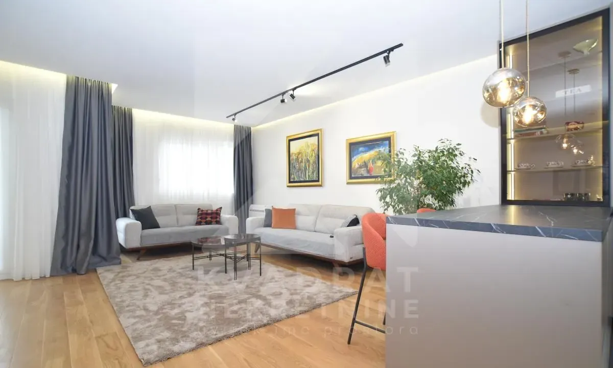 Rent, two bedroom apartment, 108m², Central Point, Podgorica