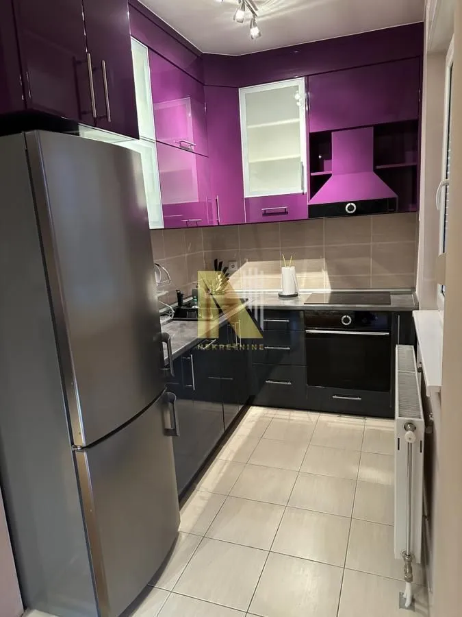 Izdavanje, trosoban stan, 72m², Detelinara, Novi Sad Sve Podlokacije