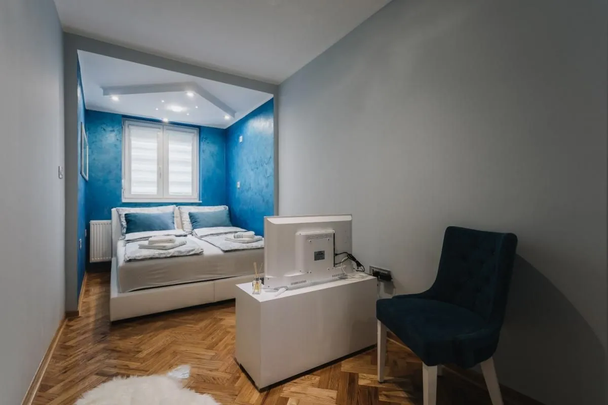 Prodaja, jednosoban stan, 40m², Centar, Novi Sad