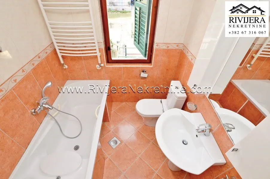 Prodaja, kuća, 320m², Bijela, Herceg Novi