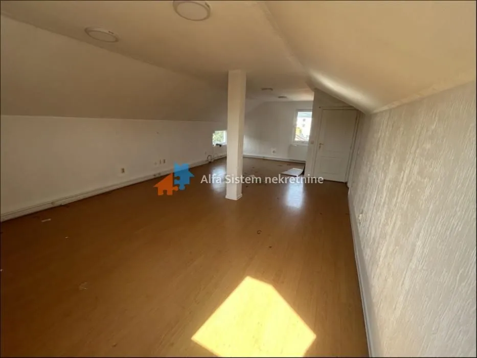 Rent, apartment, 176m², Voždovac Sve Podlokacije, Beograd