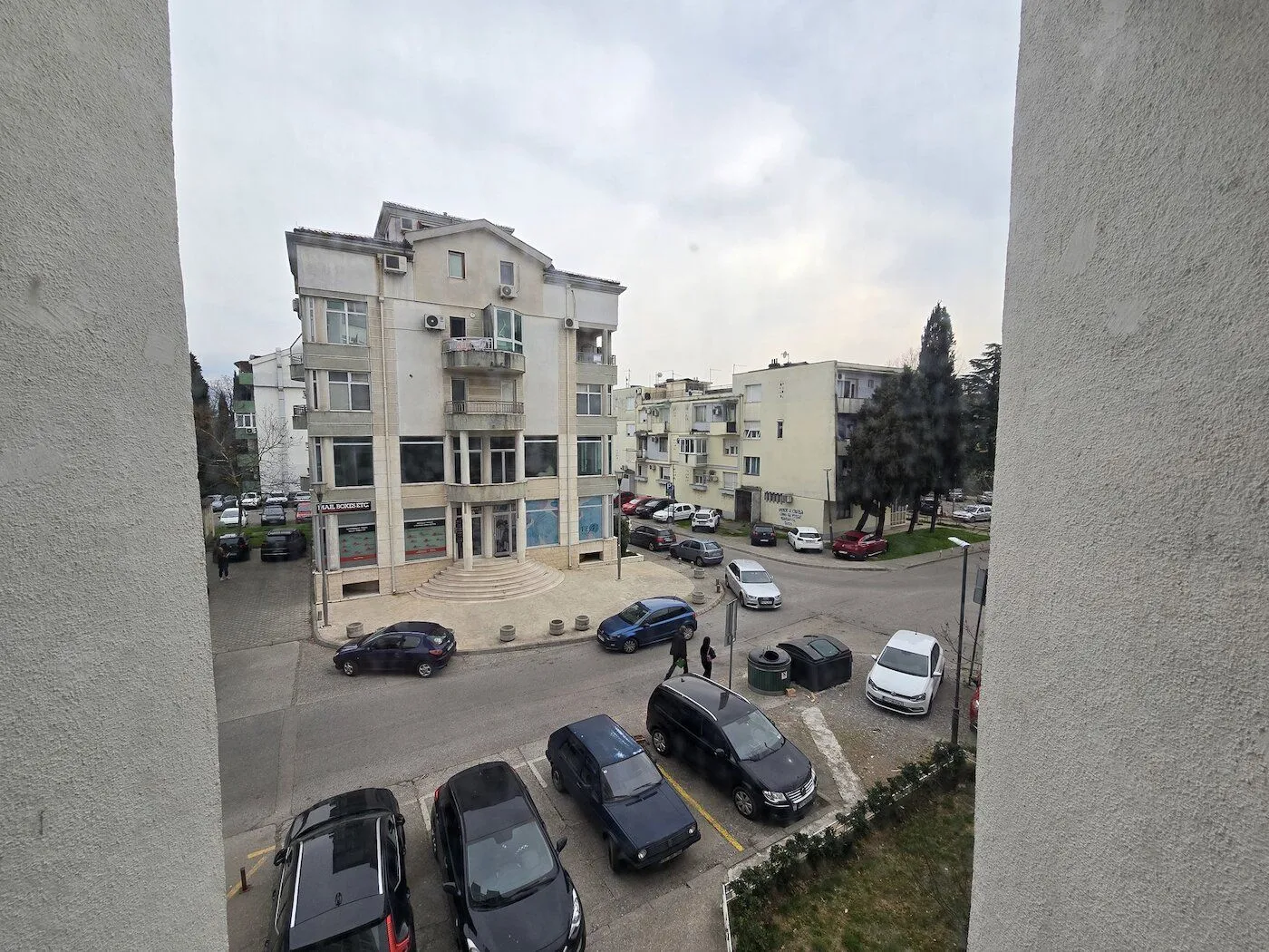 Izdavanje, stan, 100m², Preko Morače, Podgorica