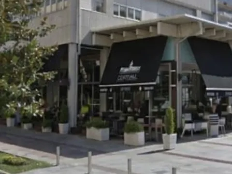 Rent, office space, 477m², Tivat, Crna Gora - image 1