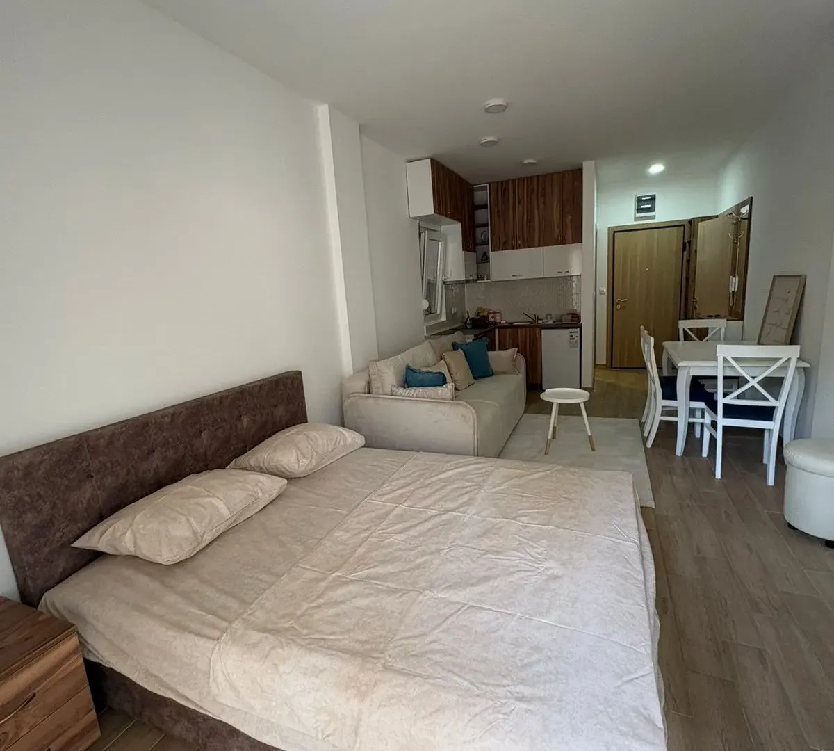 Rent, studio apartment, 37m², Golubovina, Budva