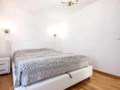 Prodaja, kuća, 200m², Krašići, Tivat - image 7