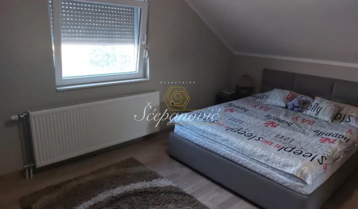 Prodaja, kuća, 155m², Futog, Novi Sad Sve Podlokacije