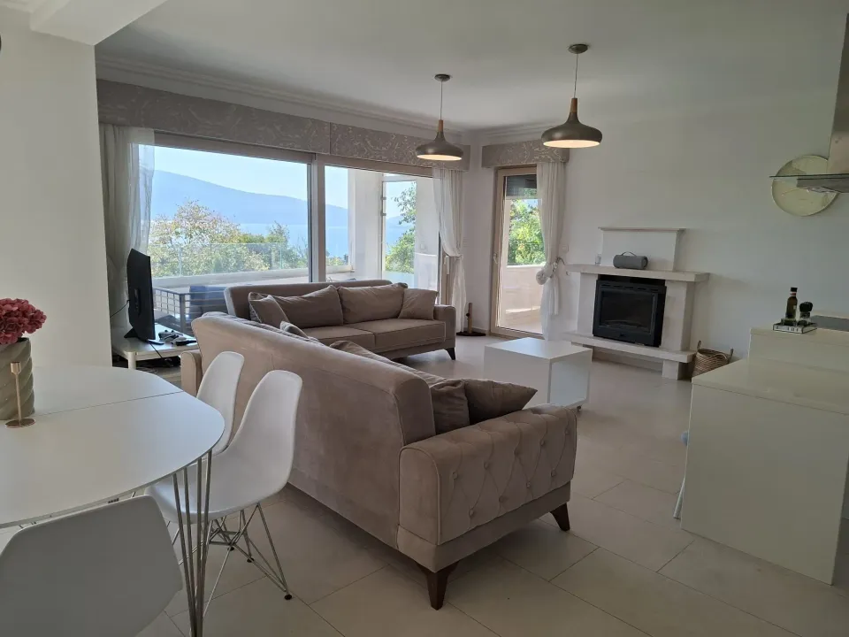 Rent, three bedroom apartment, 150m², Donja Lastva, Tivat