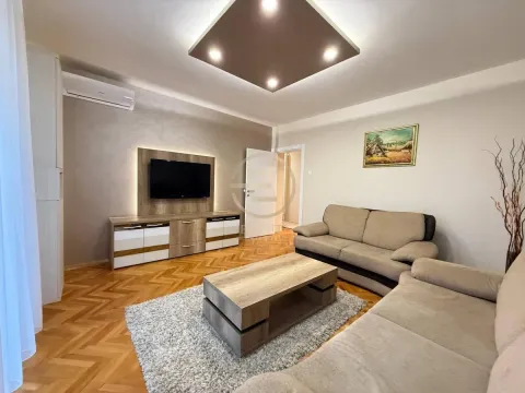 Izdavanje, trosoban stan, 61m², Rotkvarija, Novi Sad Sve Podlokacije - image 4