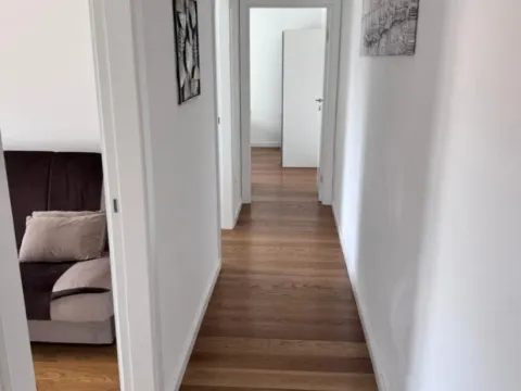 Prodaja, trosoban stan, 65m², Budva, Crna Gora - image 12