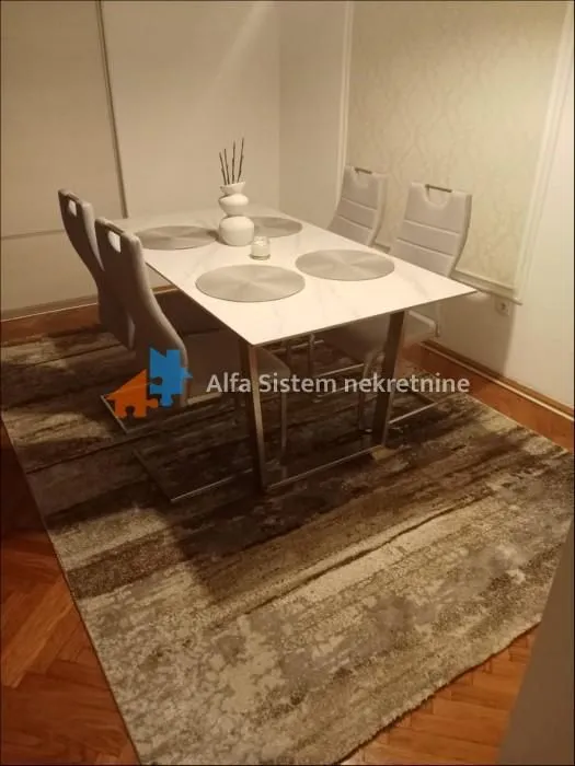 Rent, two bedroom apartment, 62m², Stari Grad, Beograd
