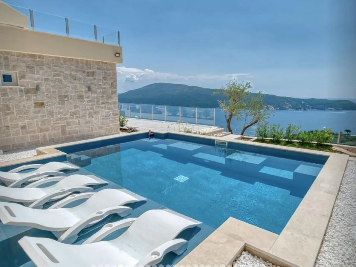 Prodaja, kuća, 240m², Podi, Herceg Novi